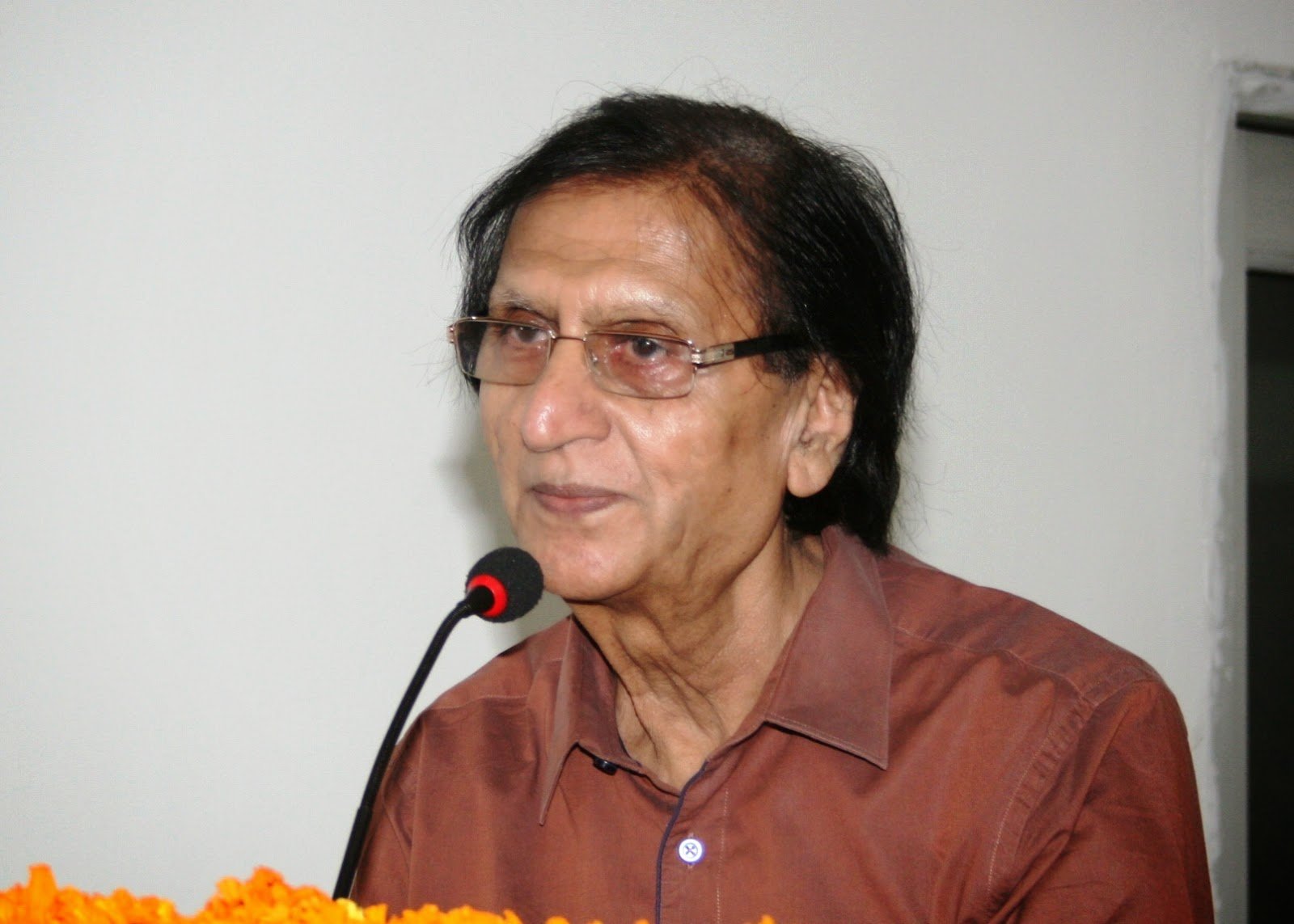 वसीम बरेलवी